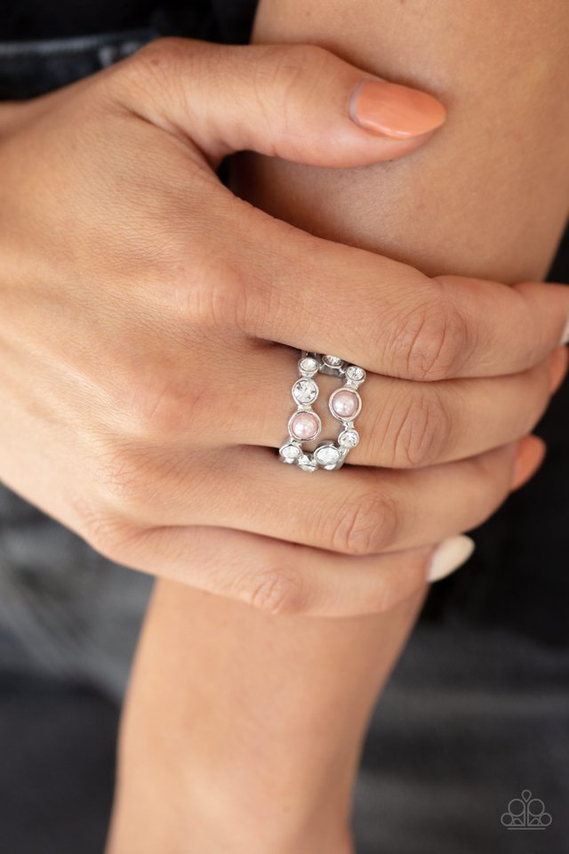 Paparazzi ♥ Treasure Treatment - Pink ♥ Ring