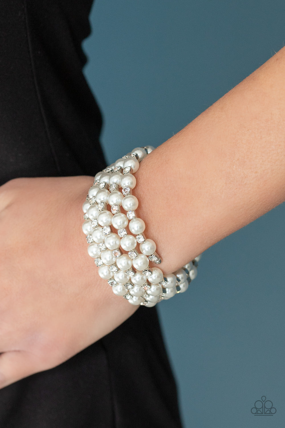 Paparazzi ♥ Rich Royal - White ♥ Bracelet