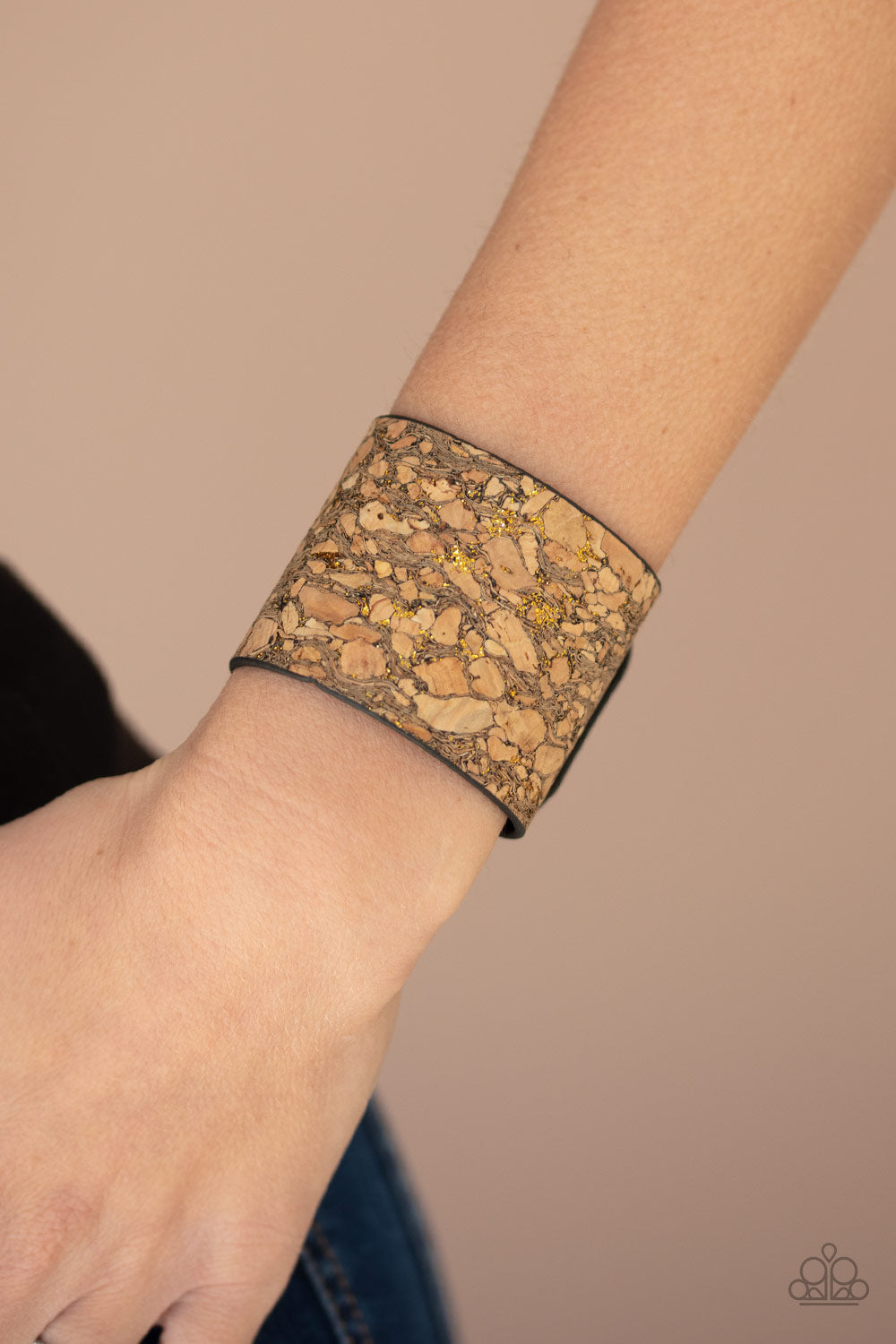 Paparazzi ♥ Cork Congo - Brass ♥ Bracelet