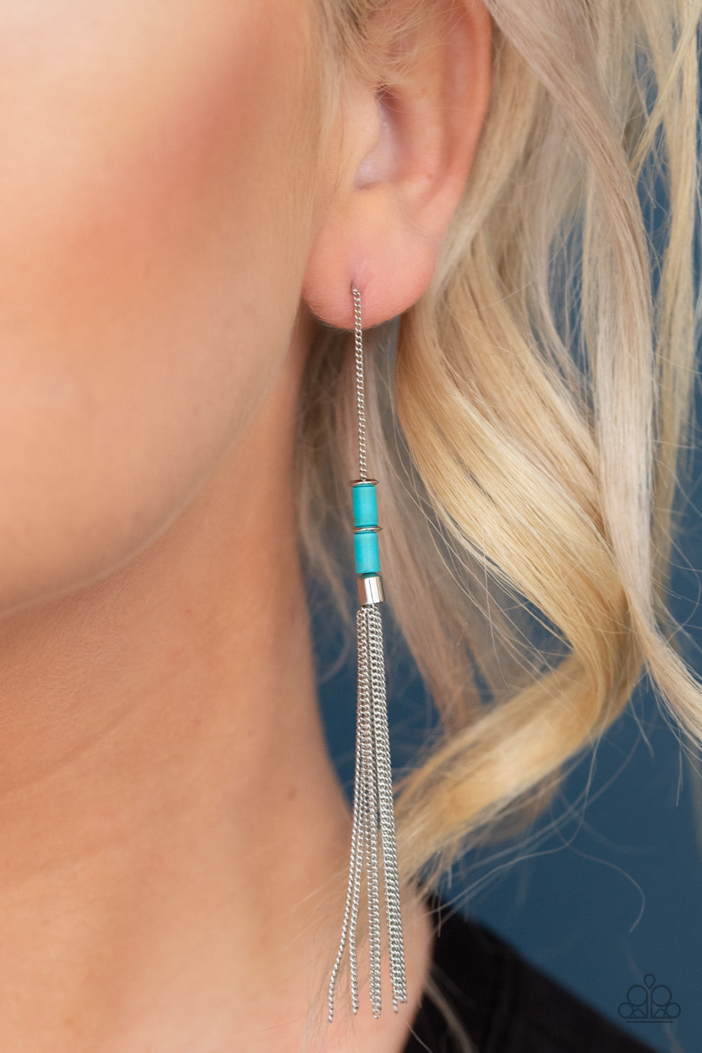 Paparazzi ♥ Windblown - Blue ♥ Post Earrings