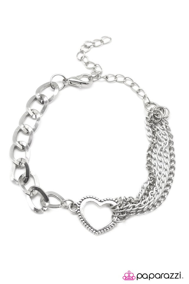 Paparazzi ♥ First Date - White ♥ Bracelet