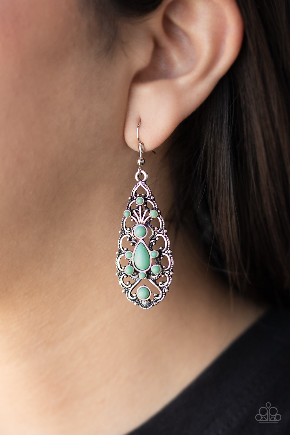 Paparazzi ♥ Fantastically Fanciful - Green ♥ Earrings