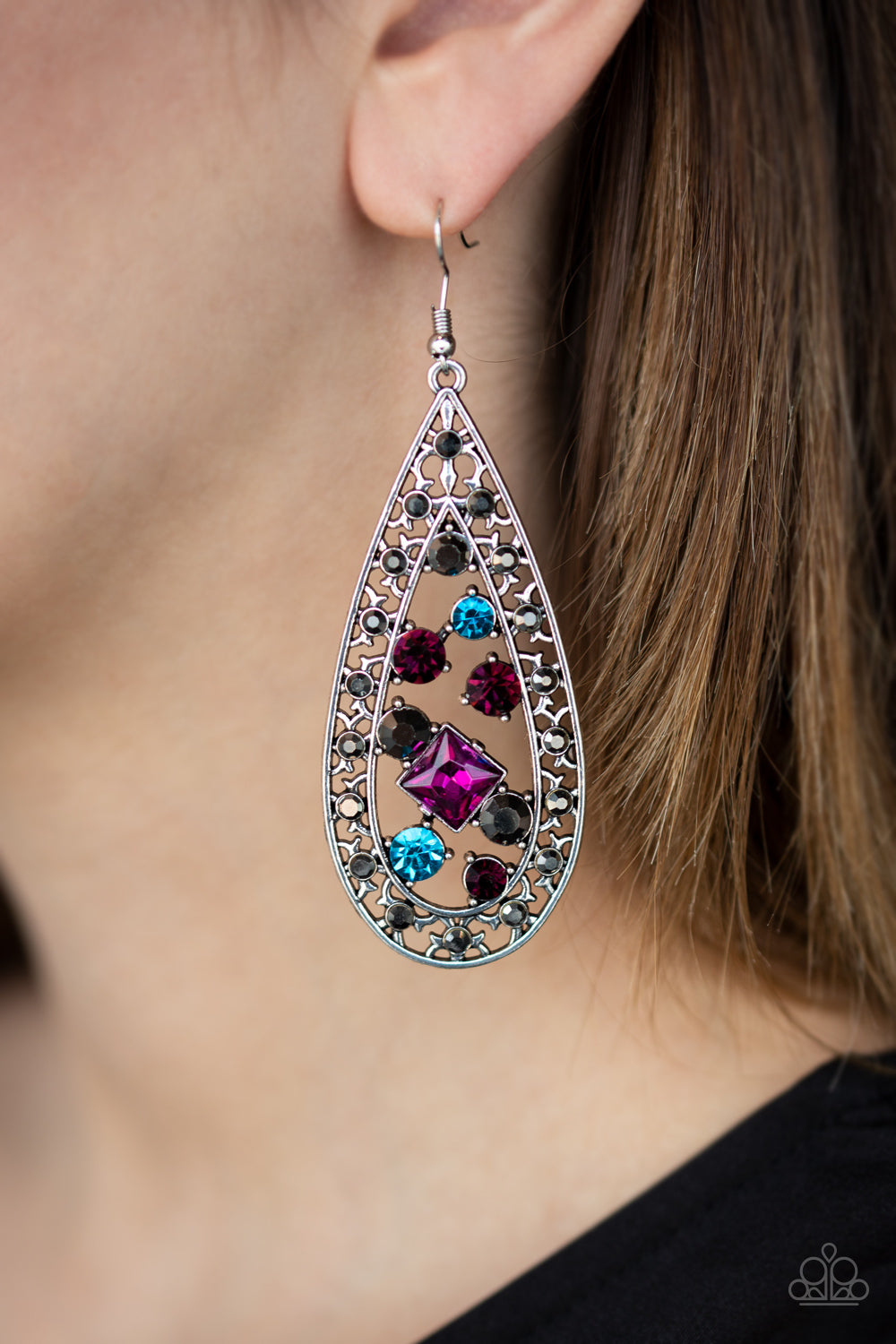 Paparazzi ♥ Drop-Dead Dazzle - Multi ♥ Earrings