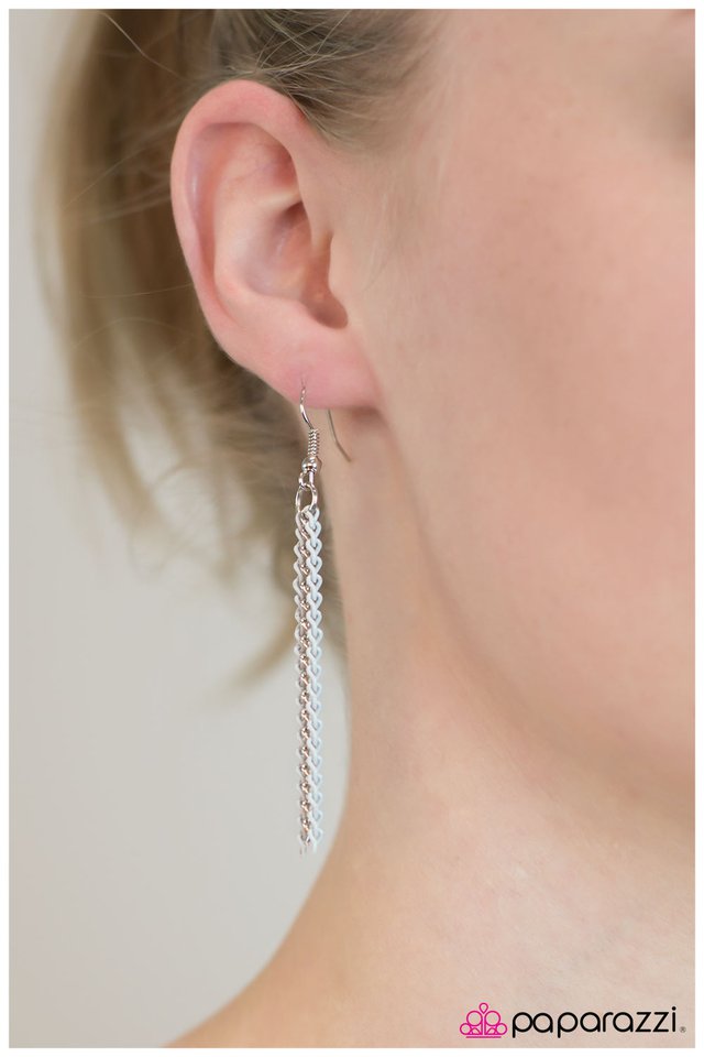 Paparazzi ♥ Head Over Heels - White ♥ Necklace