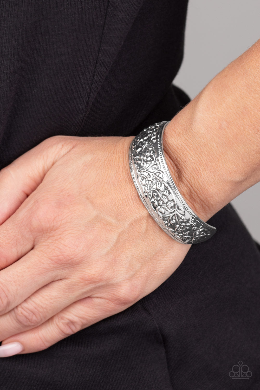 Paparazzi ♥ Garden Tropic - Silver ♥ Bracelet