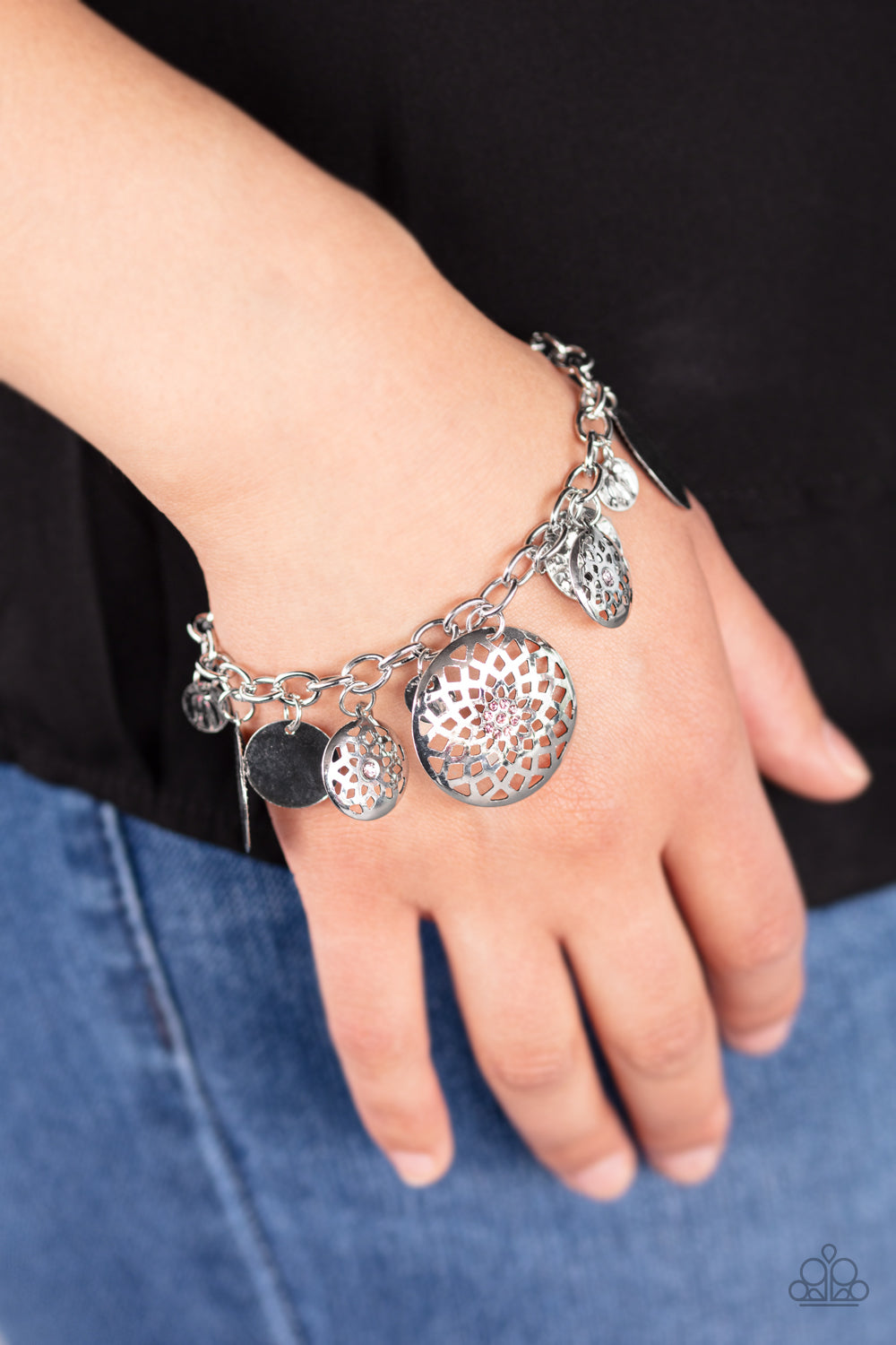 Paparazzi ♥ Trinket Tranquility - Pink ♥ Bracelet