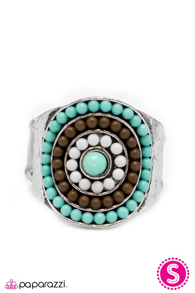 Paparazzi ♥ Circle Of Friends - Blue ♥ Ring