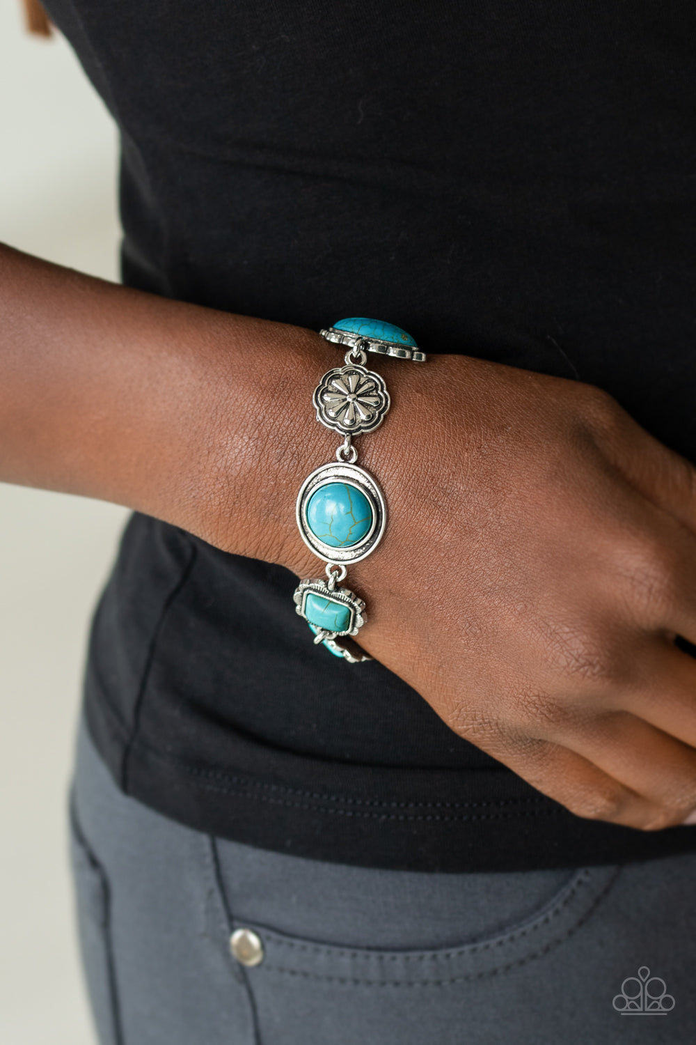 Paparazzi ♥ Gorgeously Groundskeeper - Blue ♥ Bracelet