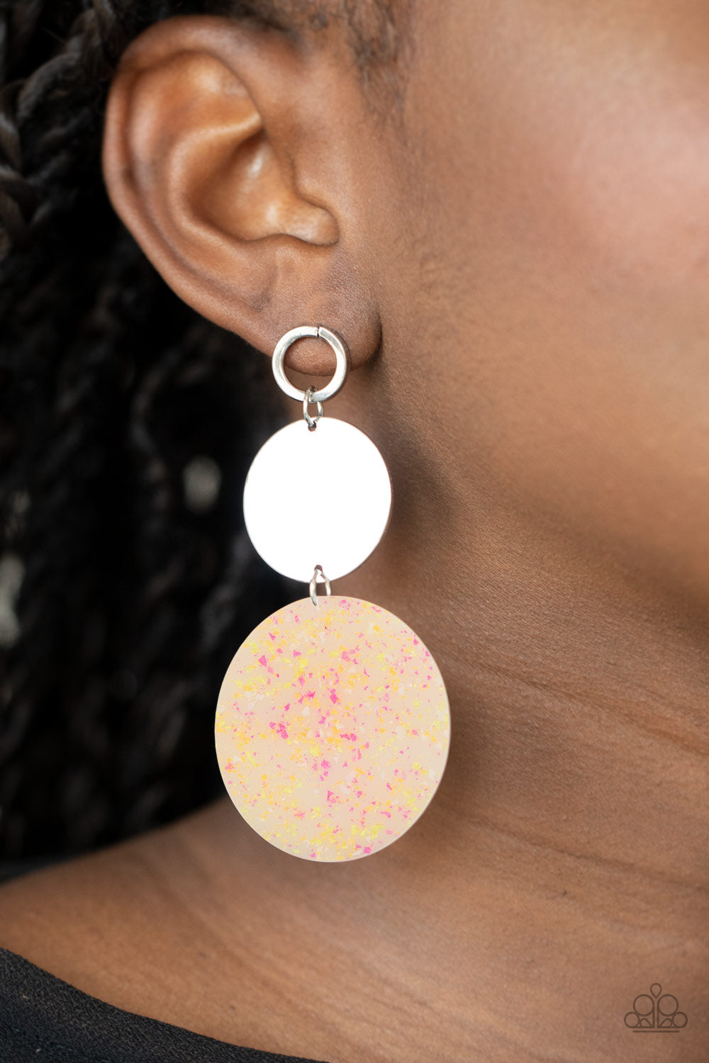 Paparazzi ♥ Beach Day Glow - Multi ♥ Post Earrings