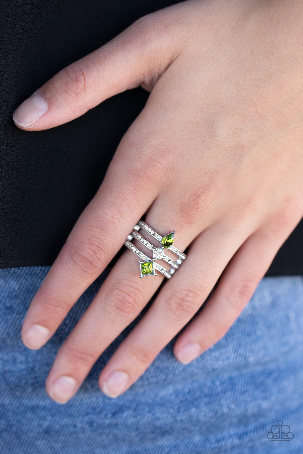 Paparazzi ♥ Triple Throne Twinkle - Green ♥ Ring
