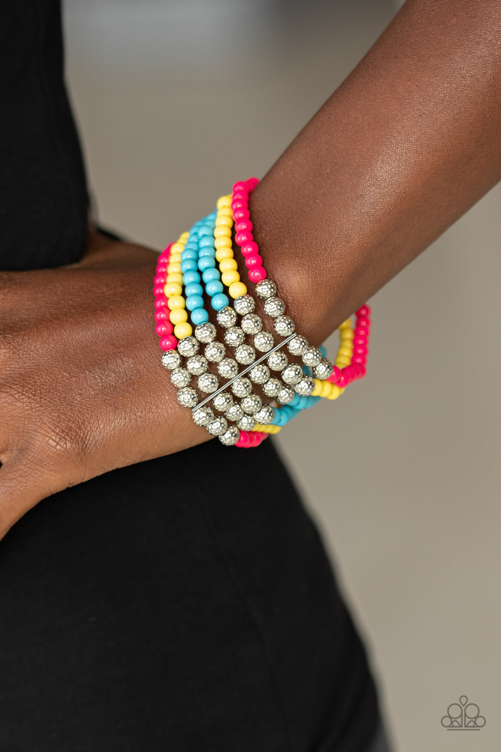 Paparazzi ♥ LAYER It On Thick - Multi ♥ Bracelet