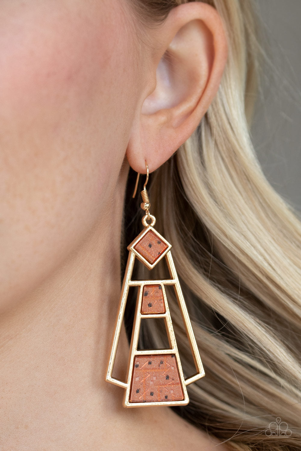Paparazzi ♥ Retro Minimalist - Brown ♥ Earrings