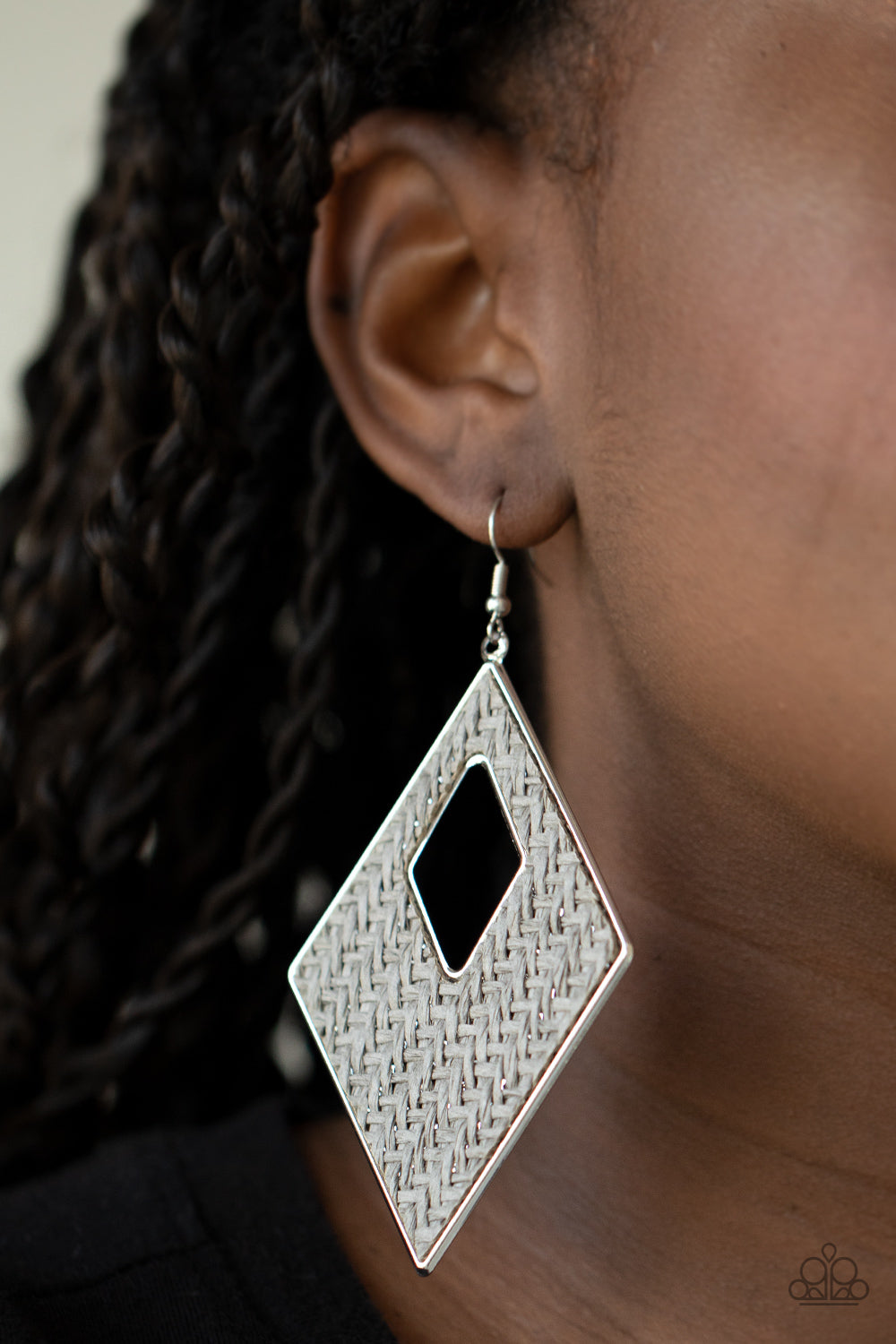 Paparazzi ♥ Woven Wanderer - Silver ♥ Earrings