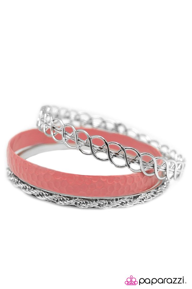 Paparazzi ♥ Foolproof - Pink ♥ Bracelet