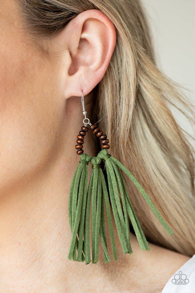 Paparazzi ♥ Easy To PerSUEDE - Green ♥ Earrings