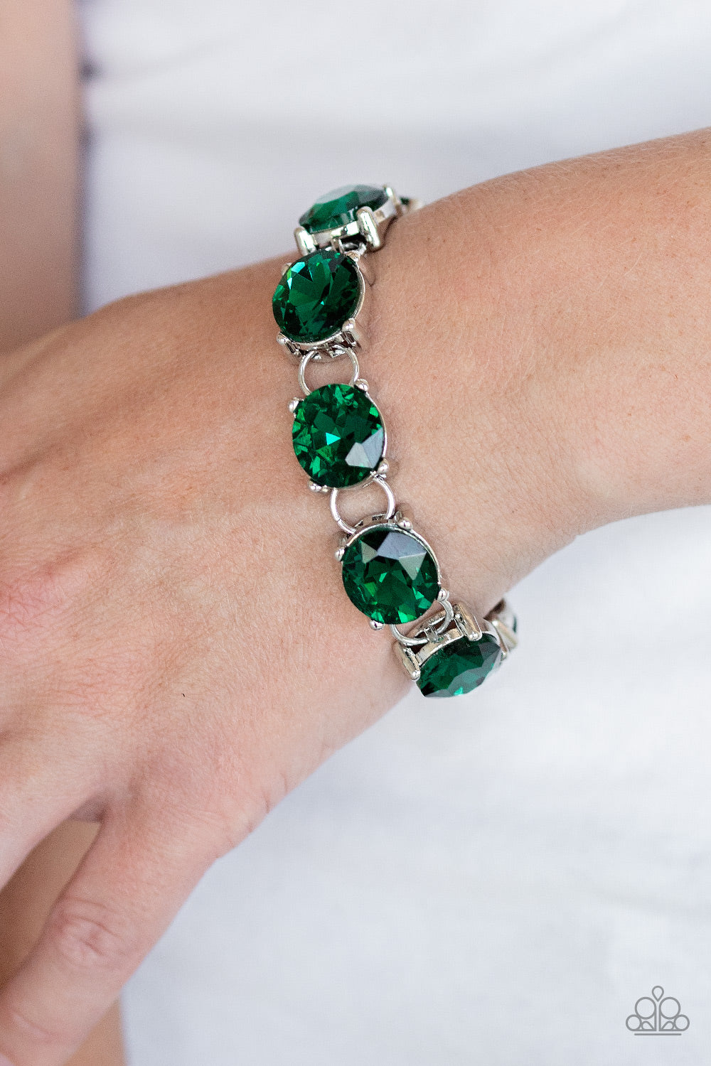 Paparazzi ♥ Mind Your Manners - Green ♥ Bracelet