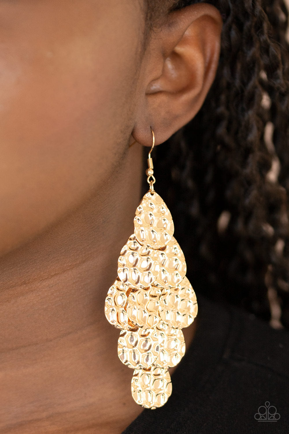 Paparazzi ♥ Instant Incandescence - Gold ♥ Earrings