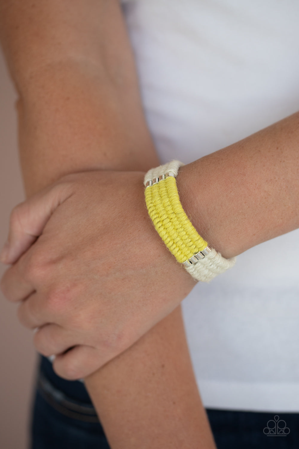 Paparazzi ♥ Hot Cross BUNGEE - Yellow ♥ Bracelet