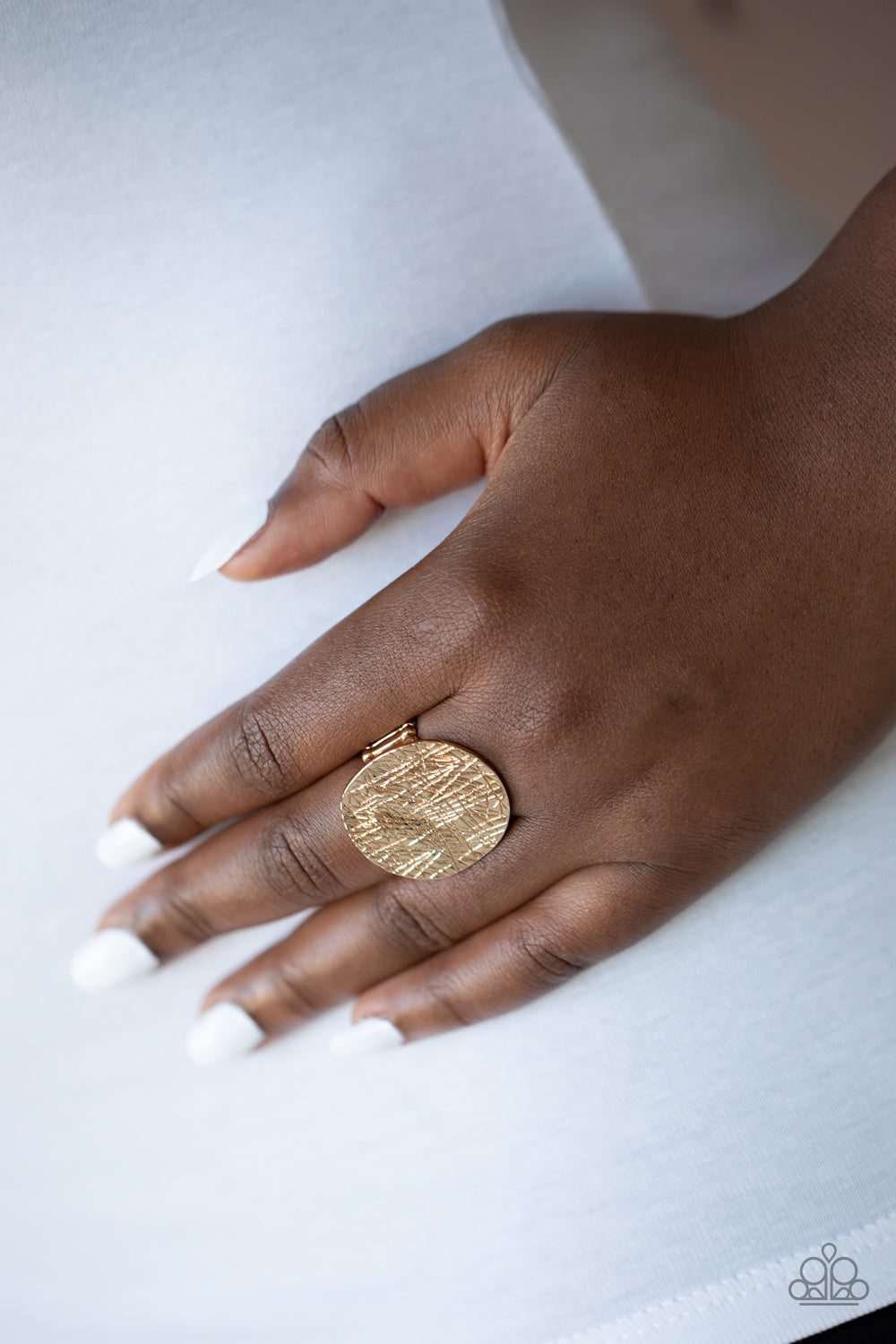 Paparazzi ♥ Lined Up - Gold ♥ Ring