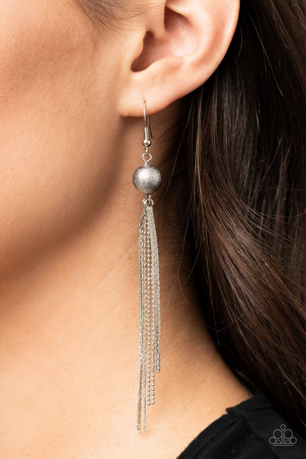 Paparazzi ♥ SLEEK-ing Revenge - Silver ♥ Earrings