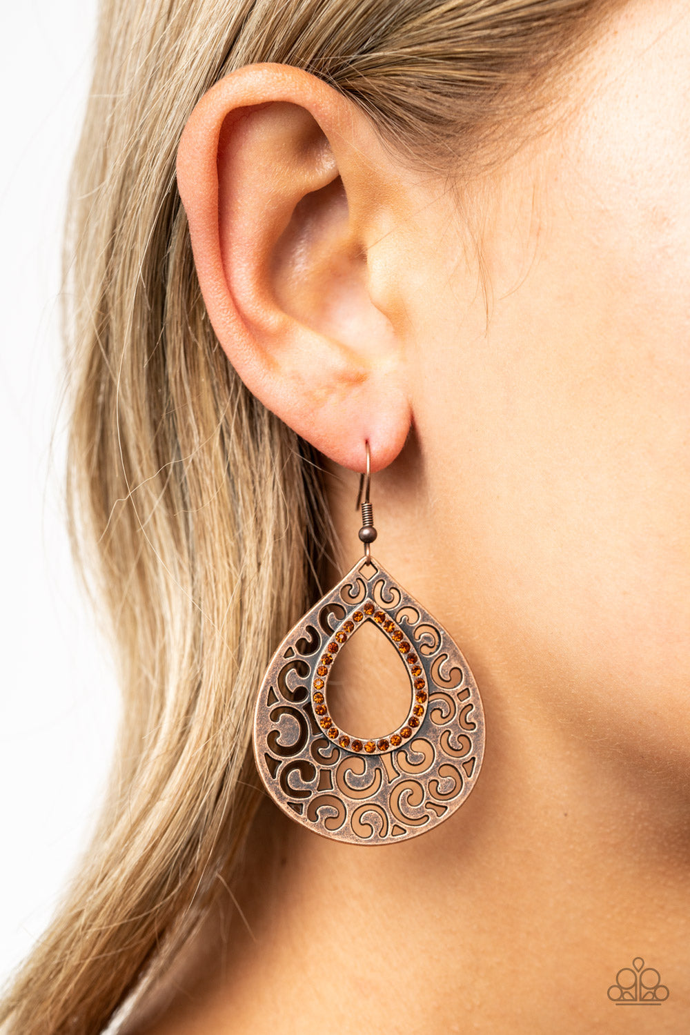 Paparazzi ♥ Airy Applique - Copper ♥ Earrings