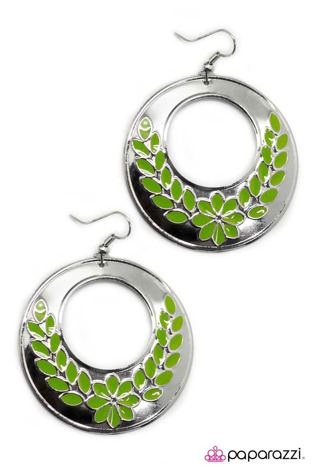 Paparazzi ♥ We Are the Champions - Green ♥ Earrings