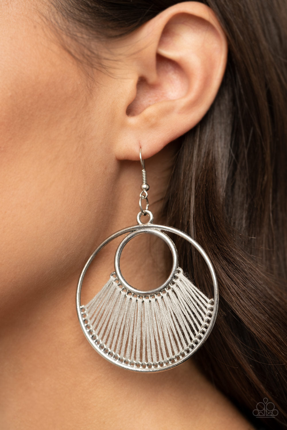 Paparazzi ♥ Really High-Strung - Silver ♥ Earrings