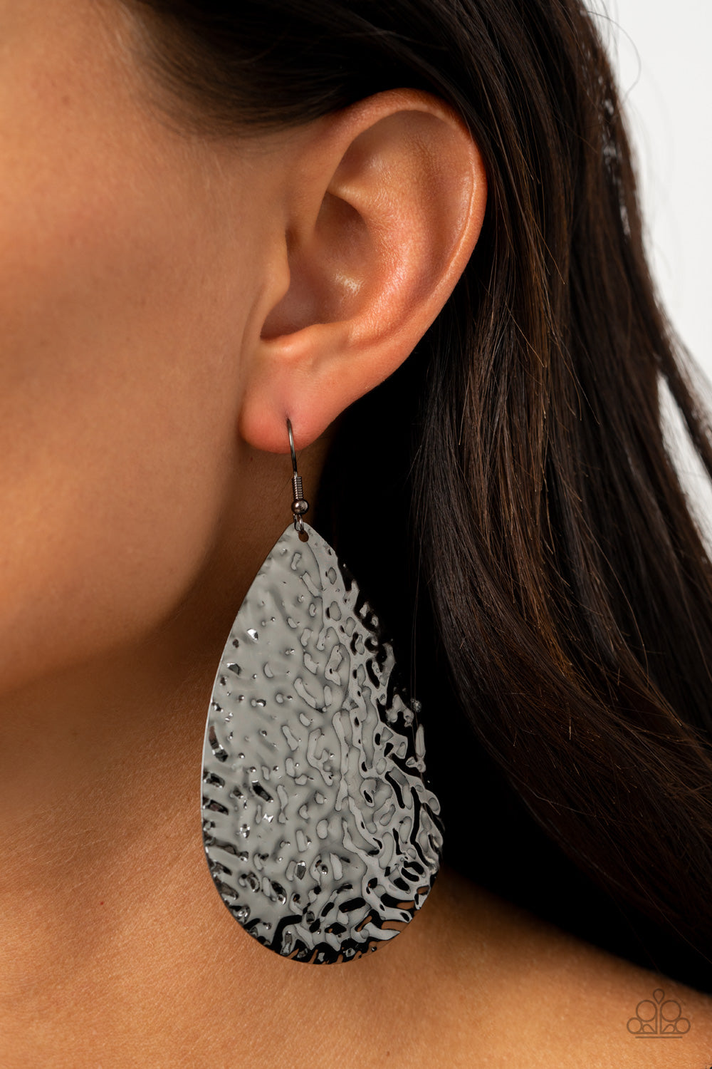 Paparazzi ♥ Metallic Mirrors - Black ♥ Earrings