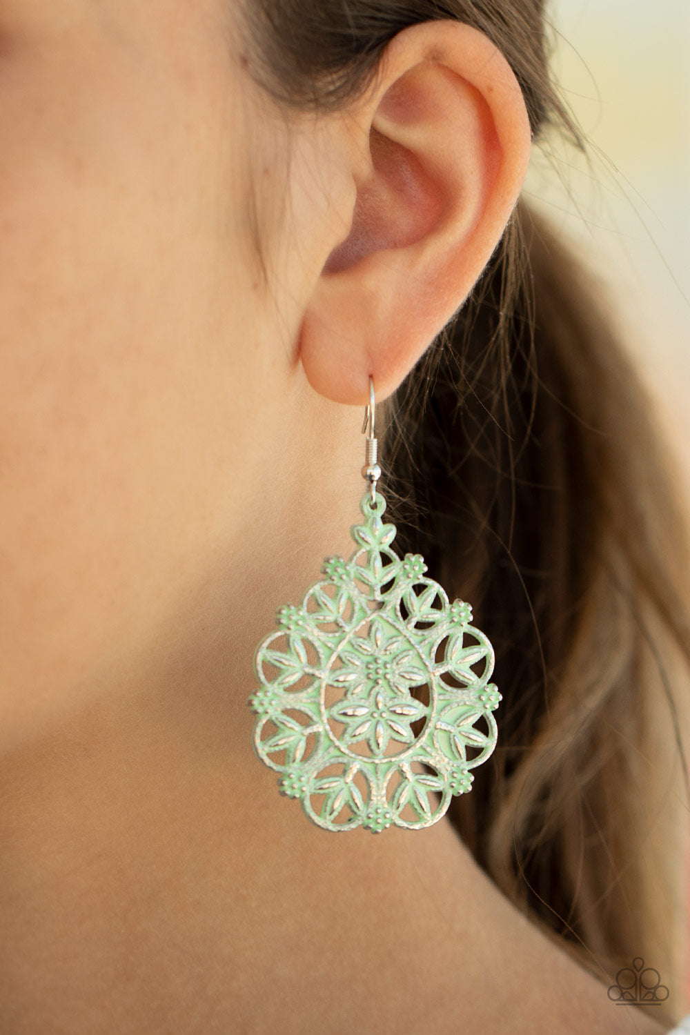 Paparazzi ♥ Floral Affair - Green ♥ Earrings