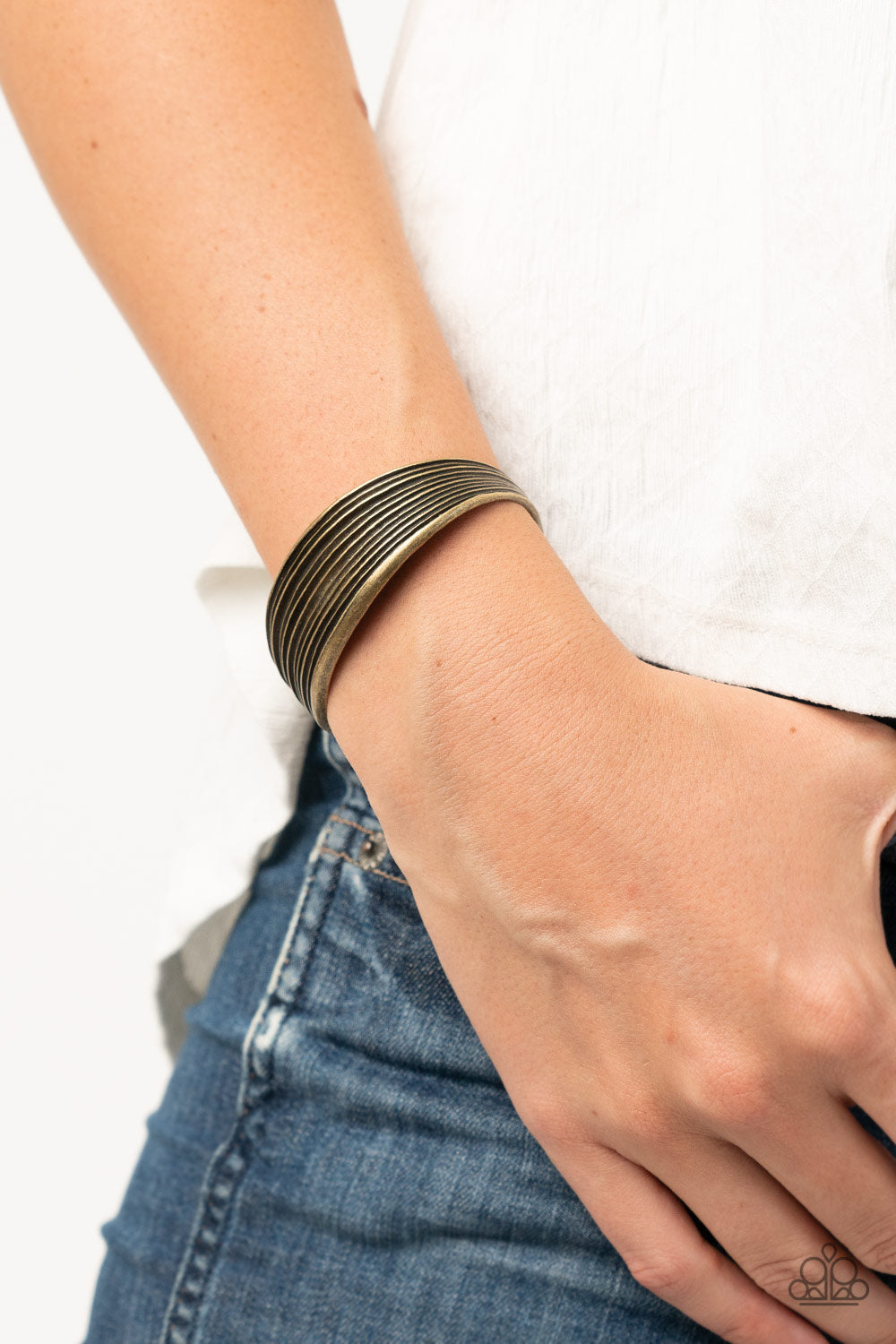 Paparazzi ♥ Off The Cuff Couture - Brass ♥ Bracelet