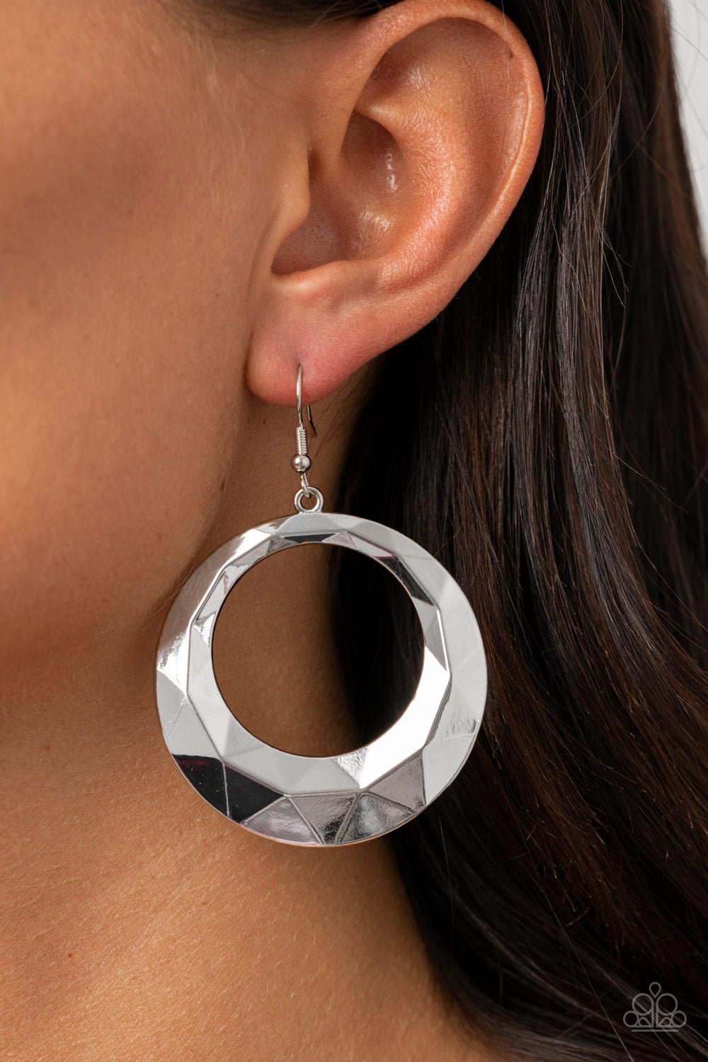 Paparazzi ♥ Fiercely Faceted - Silver ♥ Earrings