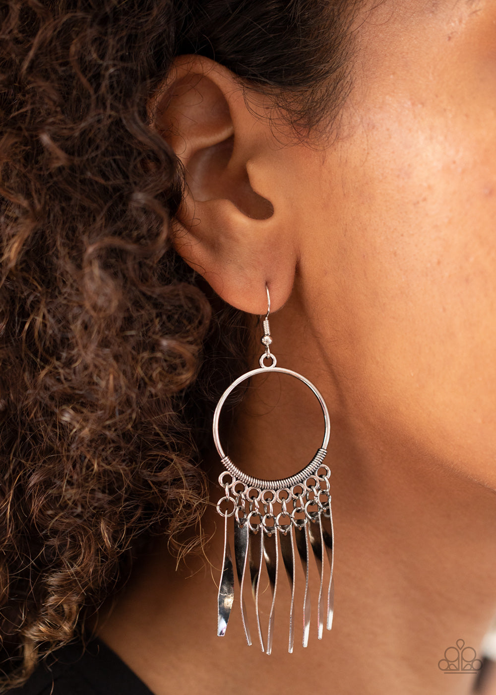 Paparazzi ♥ Let GRIT Be! - Silver ♥ Earrings