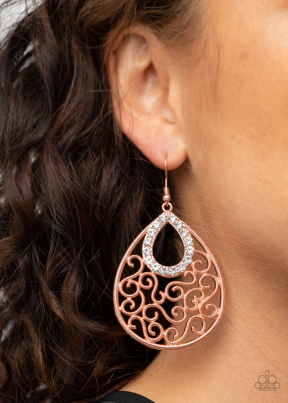 Paparazzi ♥ Seize The Stage - Copper ♥ Earrings