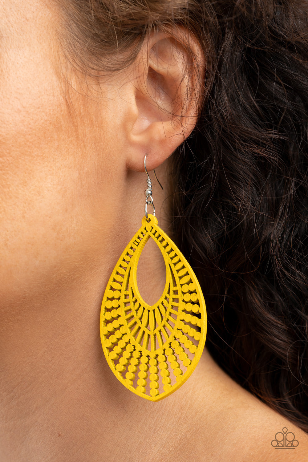 Paparazzi ♥ Bermuda Breeze - Yellow ♥ Earrings