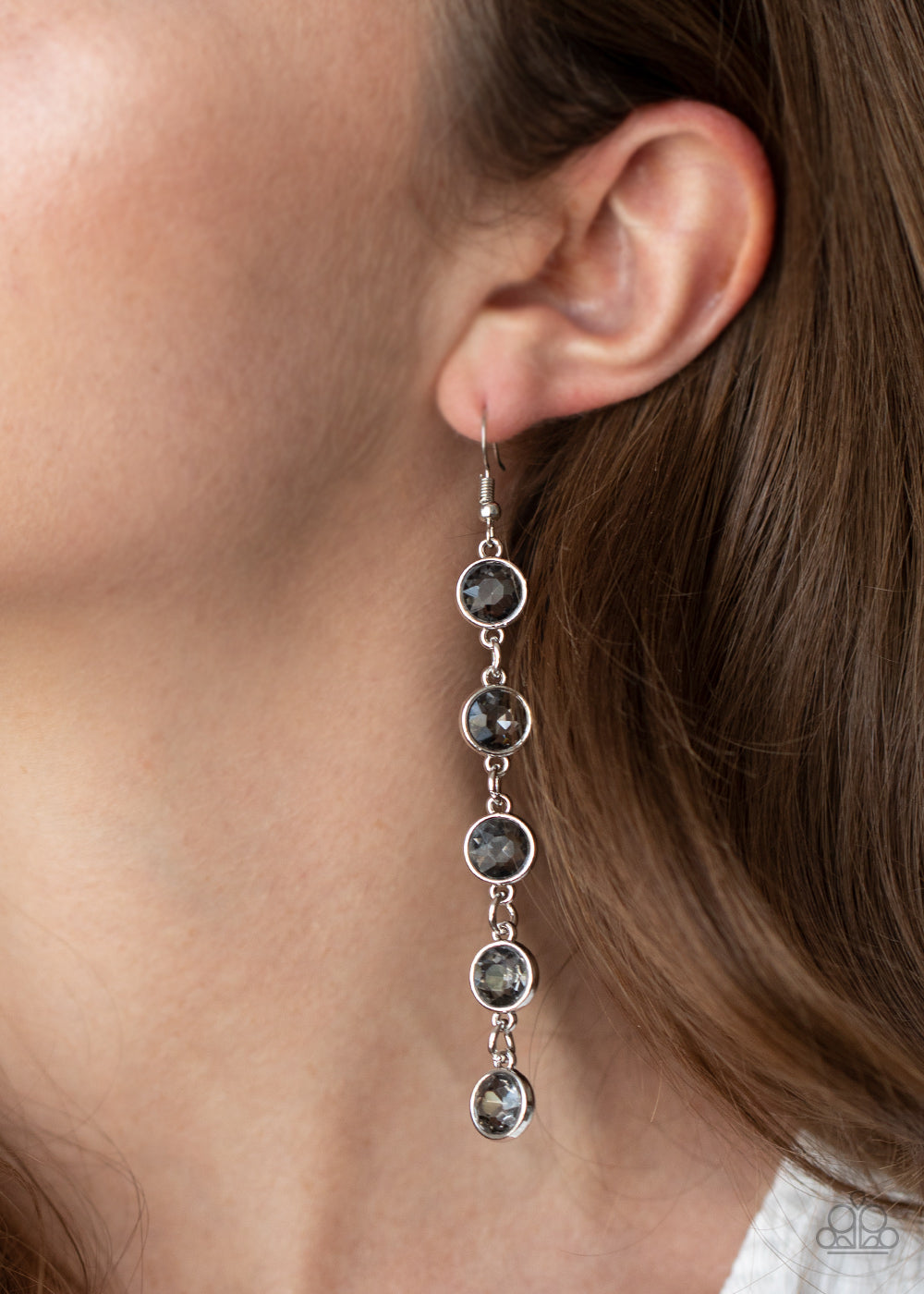 Paparazzi ♥ Trickle Down Twinkle - Silver ♥ Earrings