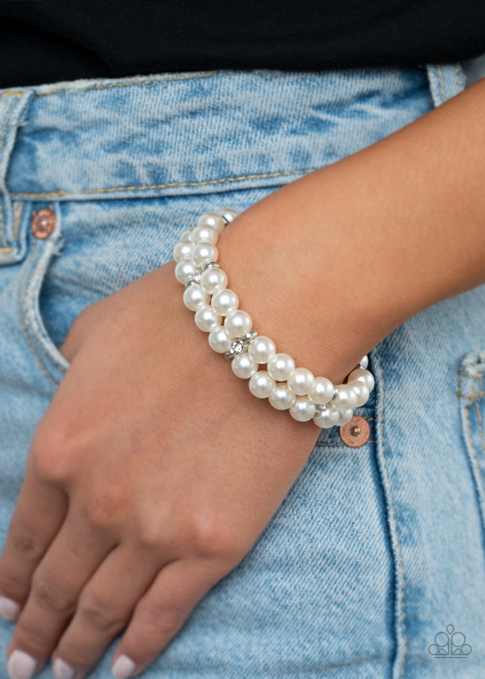 Paparazzi ♥ Downtown Debut - White ♥ Bracelet