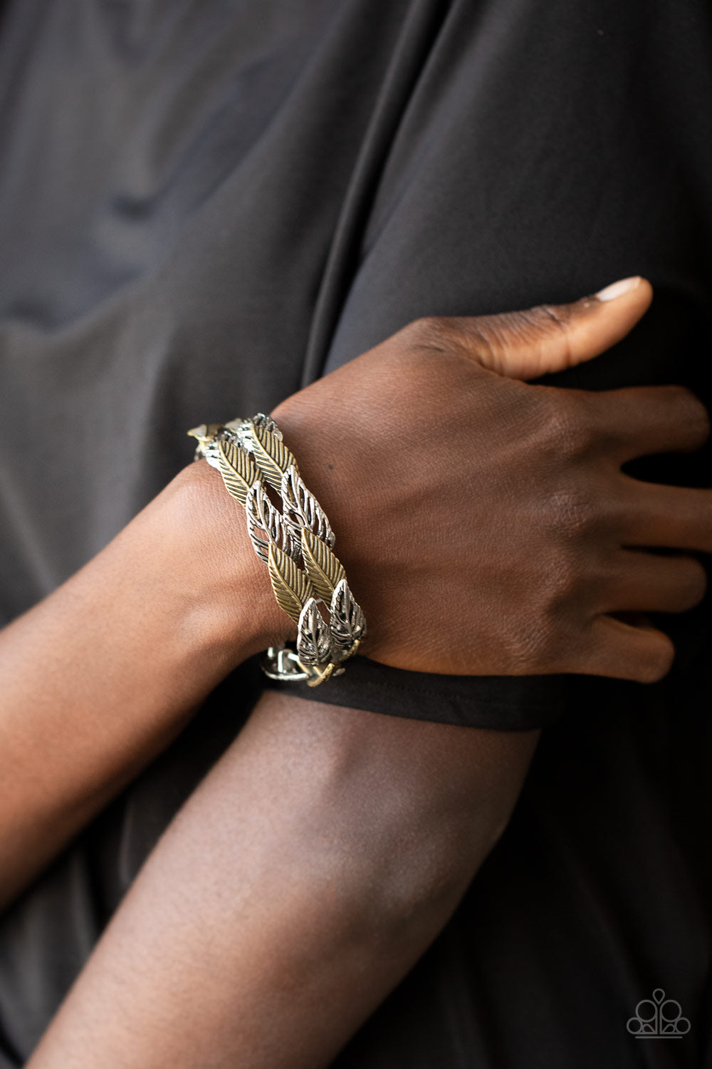 Paparazzi ♥ Its Five o FLOCK Somewhere - Multi ♥ Bracelet