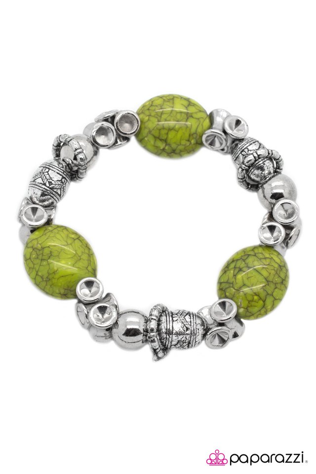 Paparazzi ♥ Going My Way - Green ♥ Bracelet