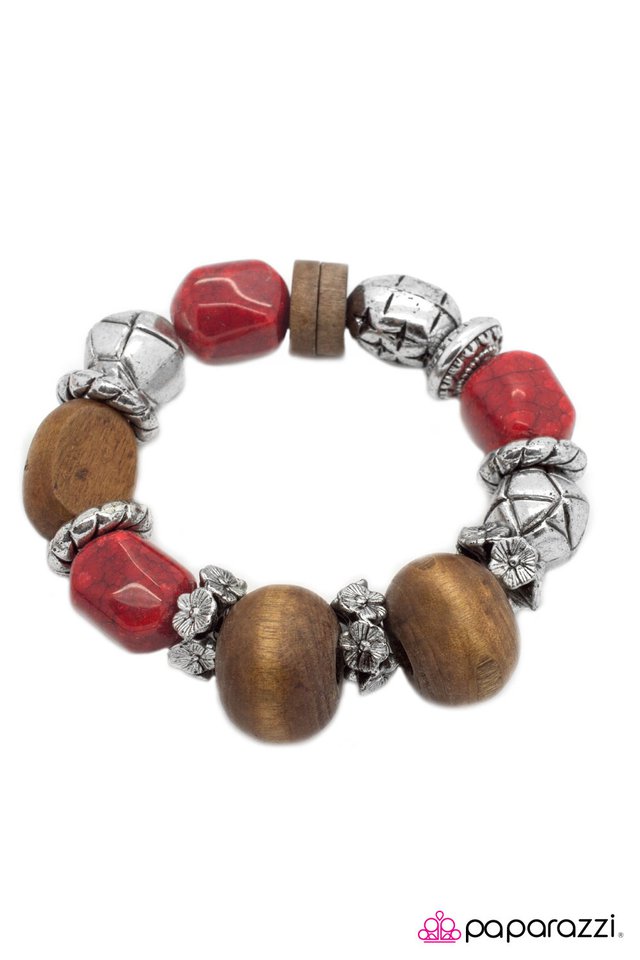 Paparazzi ♥ Amazingly Amazon - Red ♥ Bracelet
