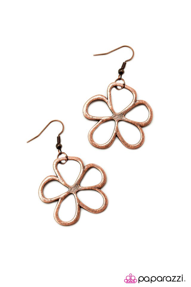 Paparazzi ♥ Keep It Simple - Copper ♥ Earrings