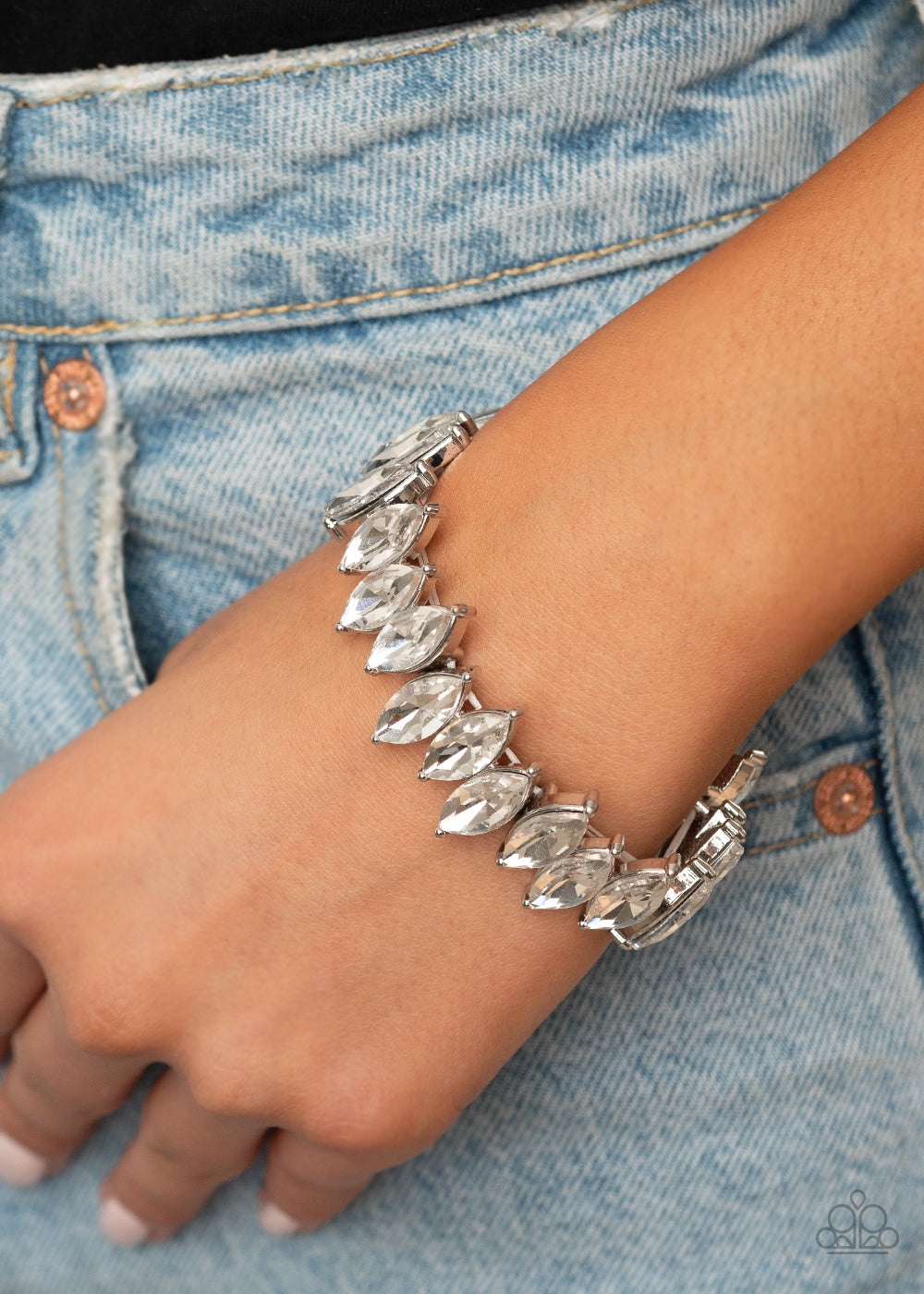 Paparazzi ♥ Fiercely Fragmented - White ♥ Bracelet