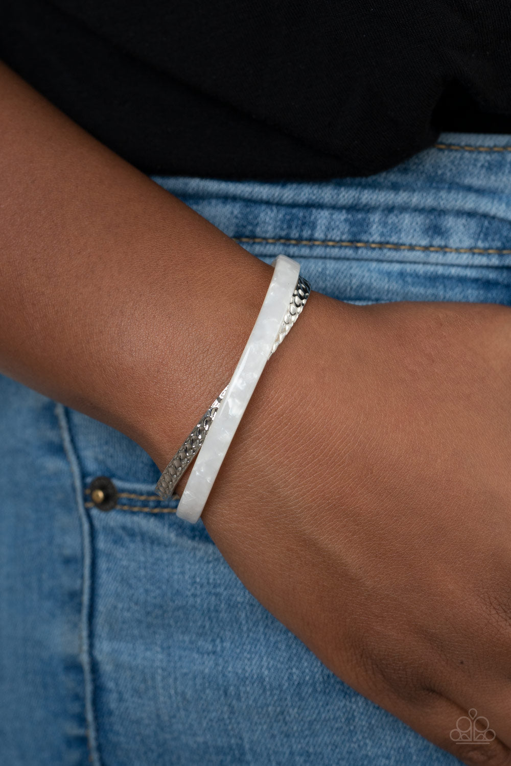 Paparazzi ♥ HAUTE On The Trail - White ♥ Bracelet