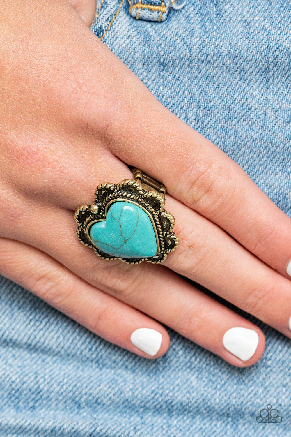 Paparazzi ♥ Desert Desire - Brass ♥ Ring