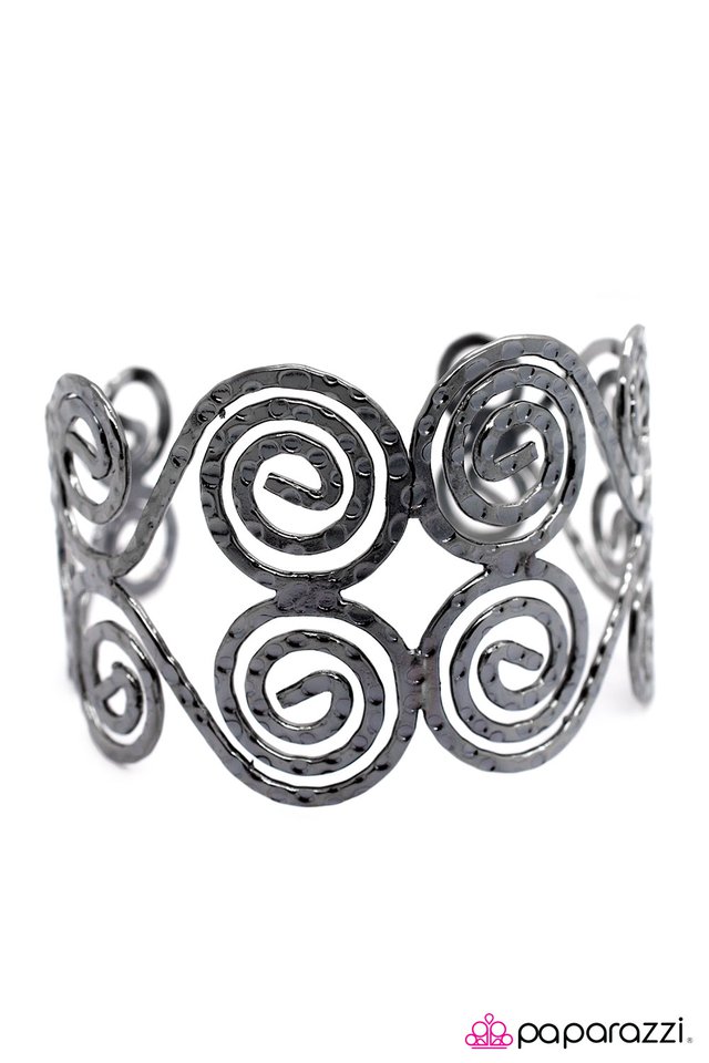 Paparazzi ♥ Vagabond - Black ♥ Bracelet