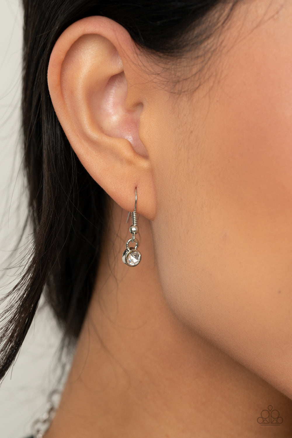 Paparazzi ♥ Heart-Stopping Sparkle - White ♥ Necklace