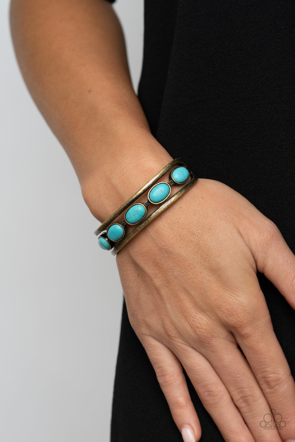 Paparazzi ♥ River Rock Canyons - Brass ♥ Bracelet