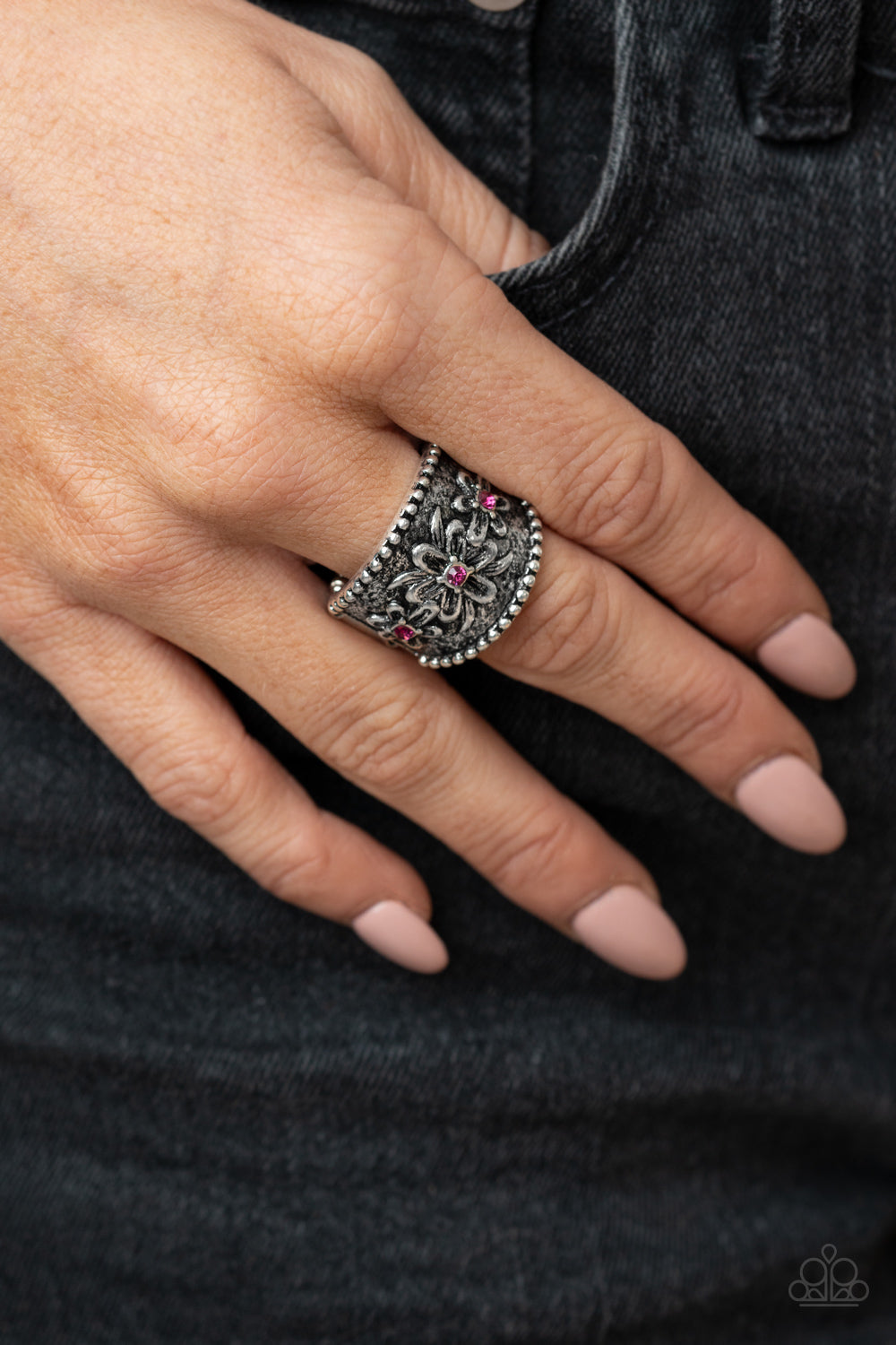 Paparazzi ♥ Tropical Nights - Pink ♥ Ring