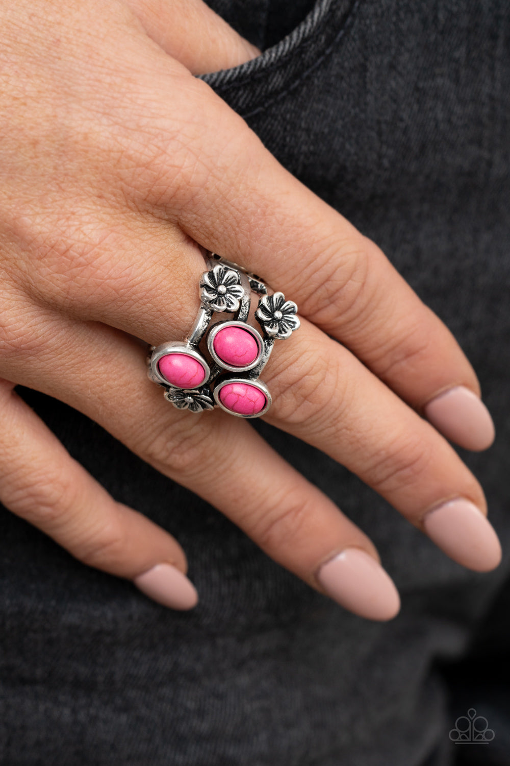 Paparazzi ♥ Primitive Paradise - Pink ♥ Ring