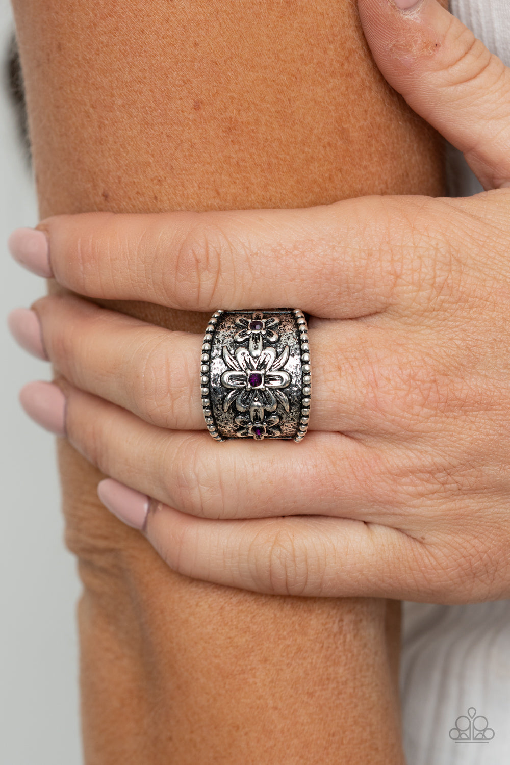 Paparazzi ♥ Tropical Nights - Purple ♥ Ring