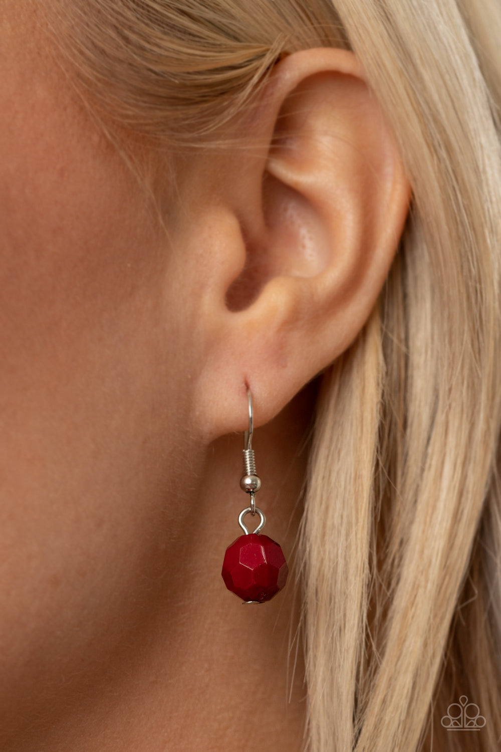 Paparazzi ♥ Lady of the POWERHOUSE - Red ♥ Necklace